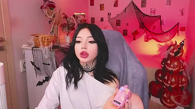 Emma_Kirks - Get up and spin around naked