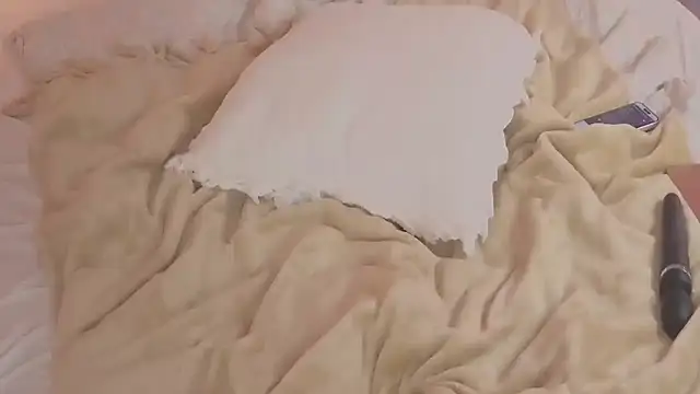 Rosie-belli - remove my underwear