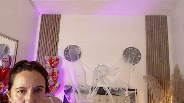 RoxyWilde - KISS MY TITS