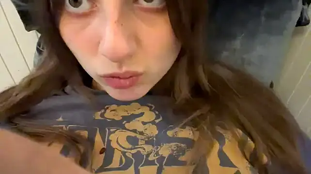 ActaedCottage - Play with my boobs