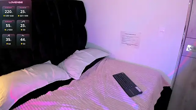 Paulys_ - SPANK ASS UNTIL BE RED