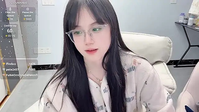 Linlin_bai - 万圣节我要cos银行卡，你们可以把钱存我这了