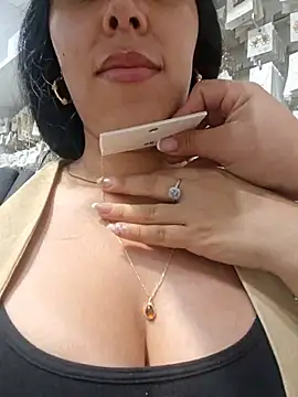 Luianna - Turn me on 😈💦😈