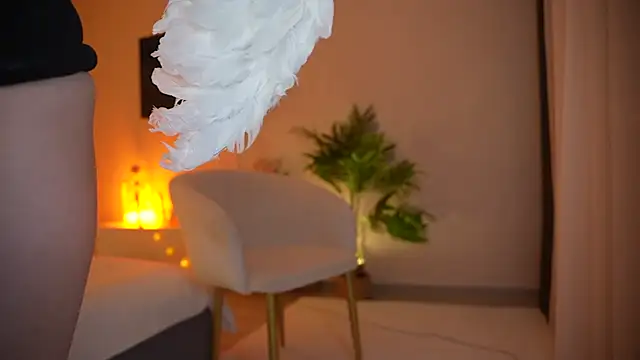 CatchMe1 - ride dildo