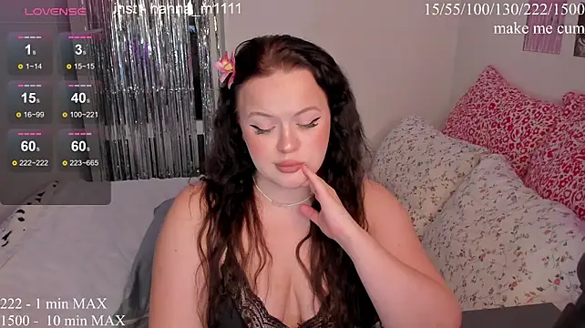 HANNA_MONTANAS - fingers fuck ass (4 fingers)