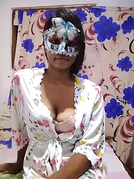 ChutiIshu - Milk show