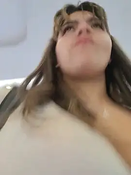 Ivy_enjoy - Touching my friend's tits in public