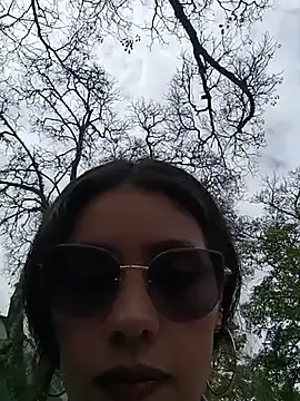 Alebabyhot - Fingers in pussy
