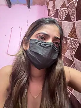 Miss_Pretty011 - Oil on boobs