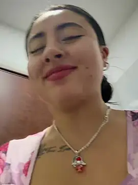 _Sarah-Office1 - Make my SQUIRT 💦💦FOR MY DADDY