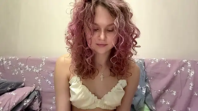 ColetteSolverud - lick my sweet lips ;3