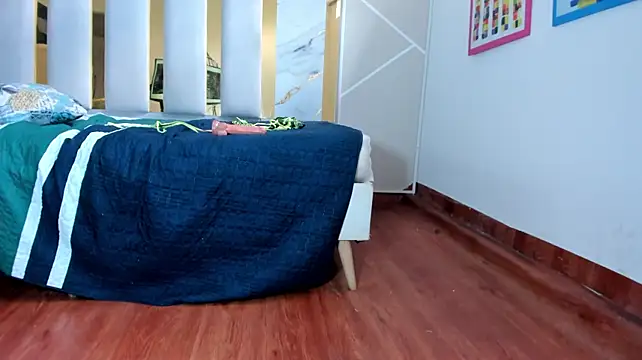 Taniaa_x - doggy-style position + 3-minute Domi 🔥