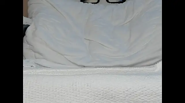 ElunorLIve - spread my sweet pussy