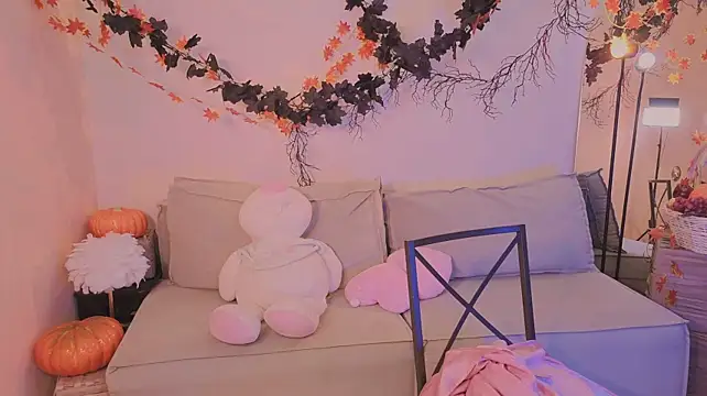 NellyOrion - 🌺 TEASE WITH HIPS 🌺