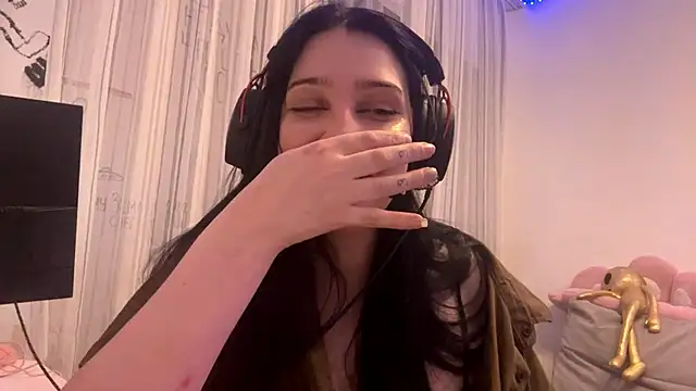 BernieceCristofaro - Make me wet