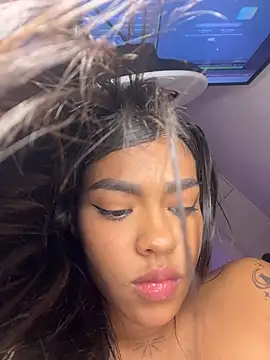 NaylaViceXXX - 3 FINGERS INSIDE PUSSY