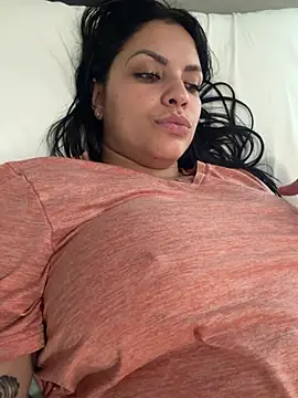 Naughty_Bianca - Show tits and play 🔥