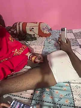 Couple_hot999 - Last tipper get free 1 min video