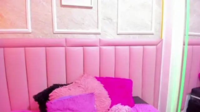 Velvet_girll - Doggy without panty
