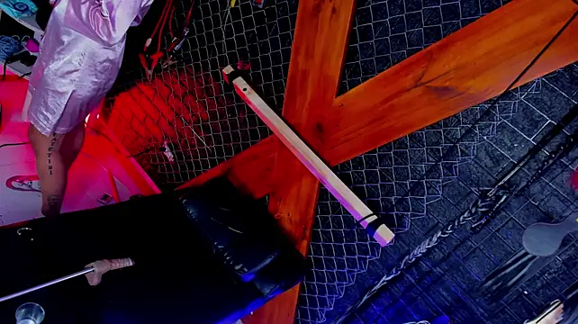 Shatta_bdsm_ - Control machine 5 minutes and 20 spanks