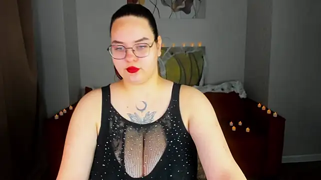 Kity_Mooree - take off my shorts