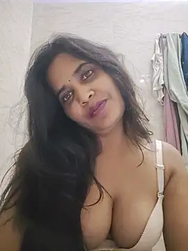 Cute_radhikaa - 200000