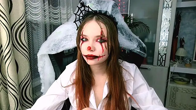 Princess_Mira - tease a little