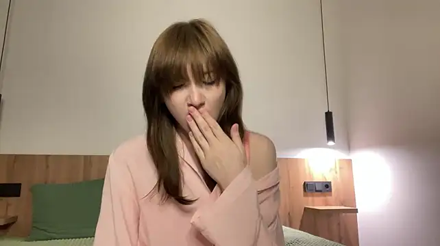 Lia_Kim_ - flash tits