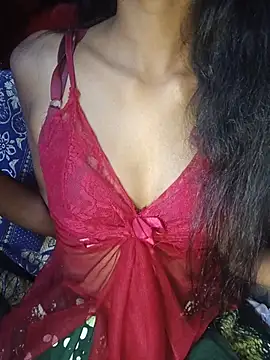 BunnyBloom25 - Pussy oil shows 😚😼
