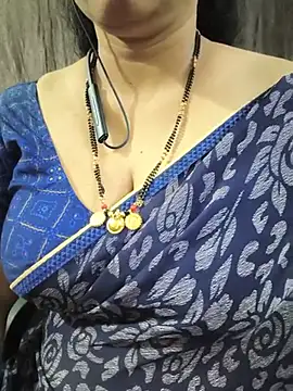 Bhuvana_555 - Boobs on honey