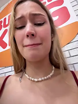 Blonde_exe - shake boobs open door men wc🚽