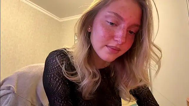 LatishaKrauel - Let's go take off my bra