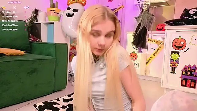 Britney_Lynch - show panties