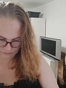 GermanNerdyAlice - 🍆 Dildo Blowjob