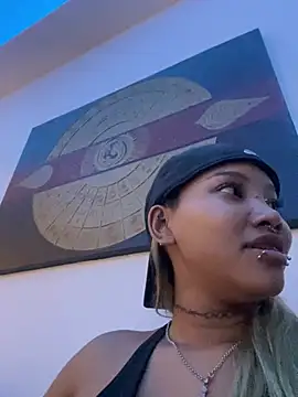 Scarlet_Thai - Play my pussy