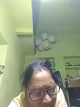 HotLoomaraj29