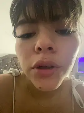 Moon_Black__ - Show tits