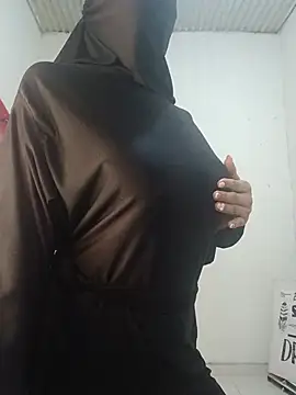 Aisha-faraah - take off my dress completely