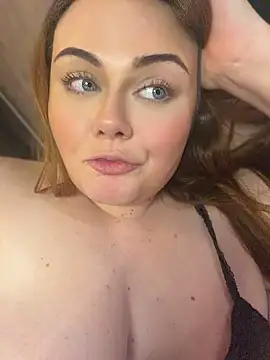 DaniDiva - Oil boobs