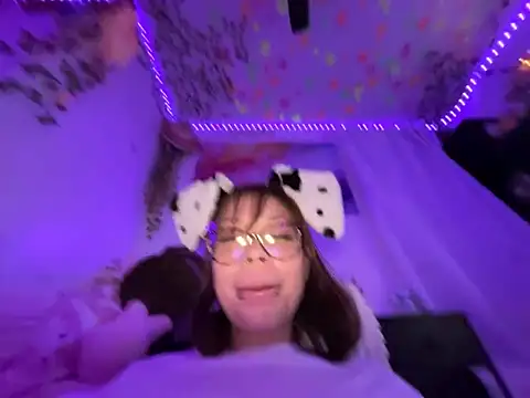 moan4mona