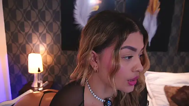 SharomRoss - Doggy at cam, show OILED ass + Twerk