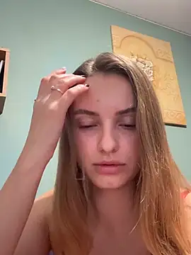 Miss_i25 - New camera