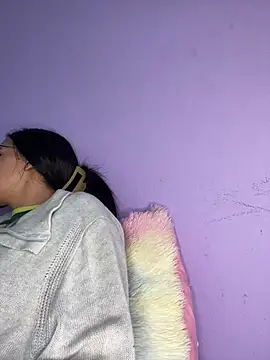 Marianahb-e - Flash body naked