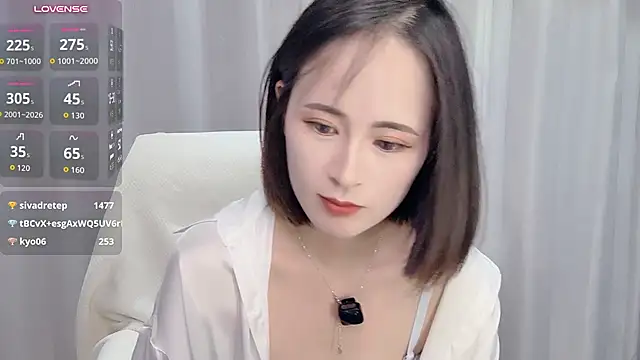 Xiaoyu-99 - 谢谢哥哥支持小雨，好开心，记得关注小雨哦