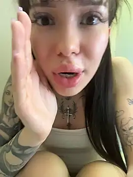 Babydolll - AHEGAO+SPIT NEAR URINAL IN MAN WC🚽