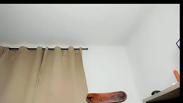 Genesis_Sandoval - SHOW IN THE SHOWER