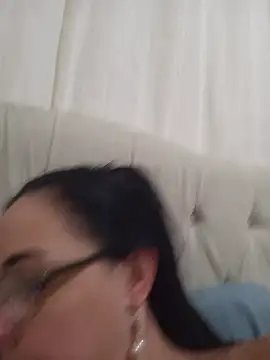 Regina475 - little butt winking in your face