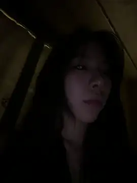 Xiaojingling1122 - 让阿峰脱内裤给大家看