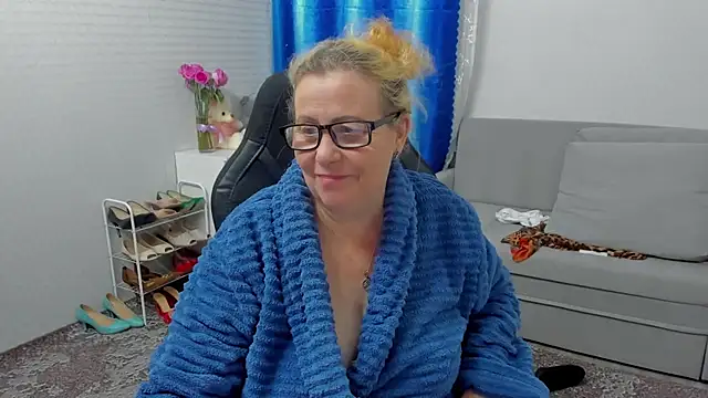 Frau_Marta - surprise