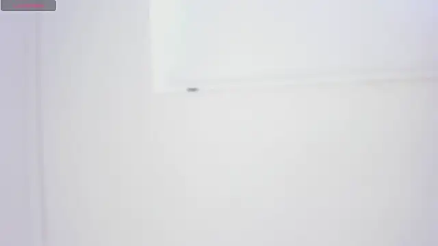 Salma_isaawwi - Boobs close to camera